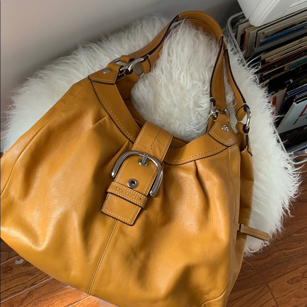 Coach Shoulder Bag
